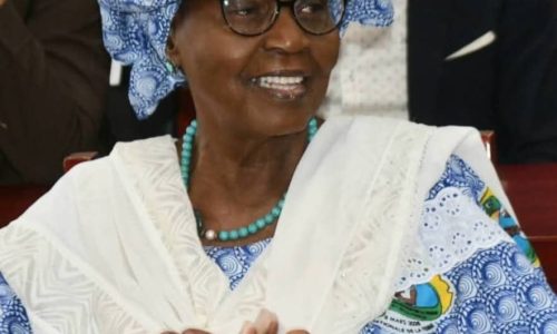 Hommage à Mme SANGARE OUMOU BA (3)
